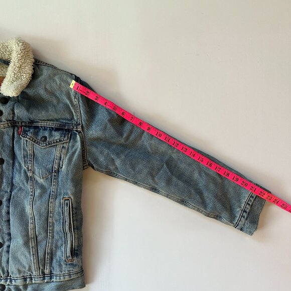 Levis Sherpa Denim Jacket - Picture 3 of 8